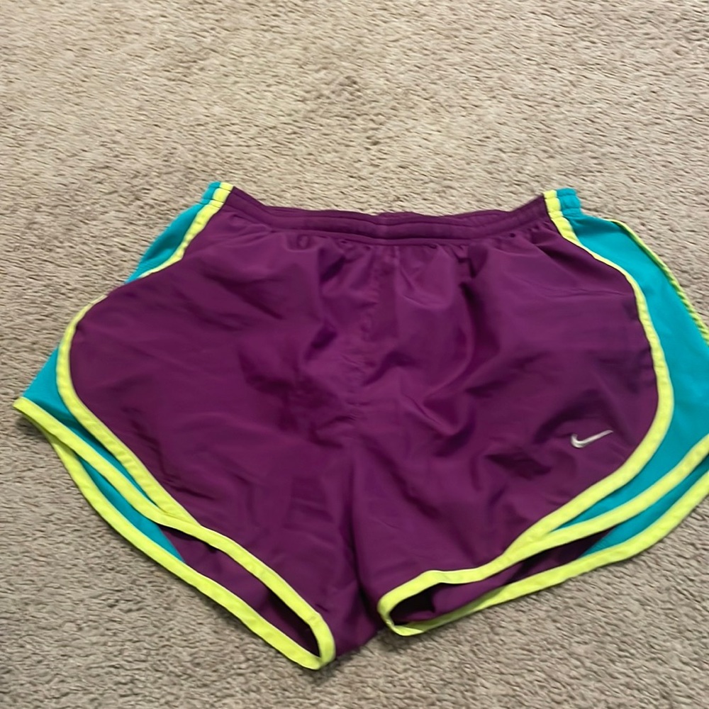 Medium Nike running shorts